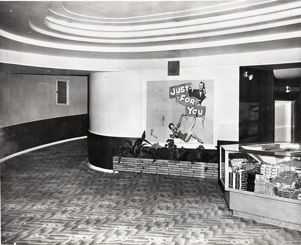 The Ross Ragland Theater — almost a century of Klamath Falls cultural history, from 1940 Esquire Theater to today's community performing-arts home